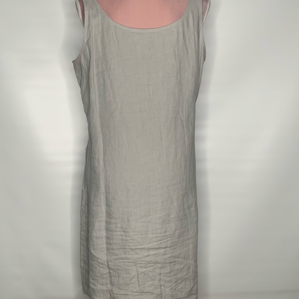 Eileen Fisher lined embellished 100% linen dress. - Picture 6 of 13